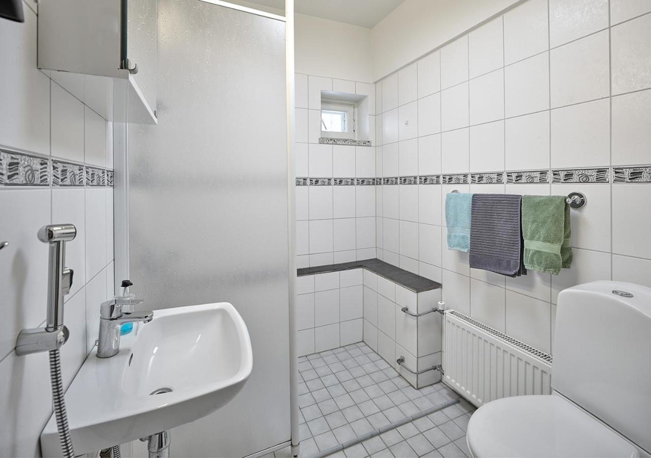 Hotelli-Ravintola Gasthaus Лохья Экстерьер фото